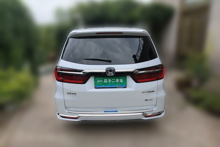 Used Honda Elysion 2024 2.0L eHEV Luxury Edition Rear