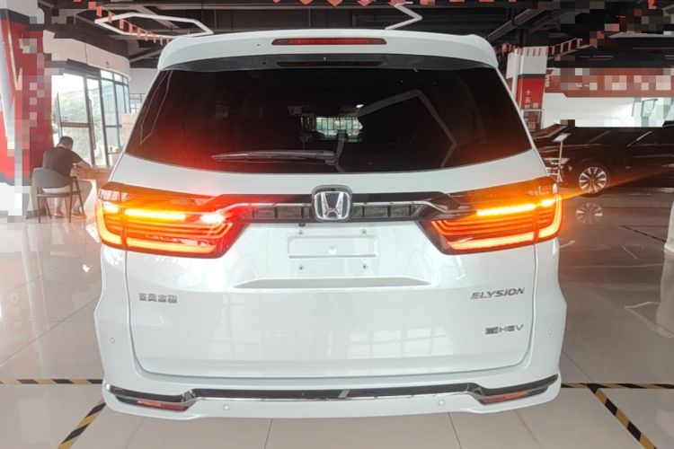 Used Honda Elysion 2024 2.0L eHEV Luxury Edition Rear