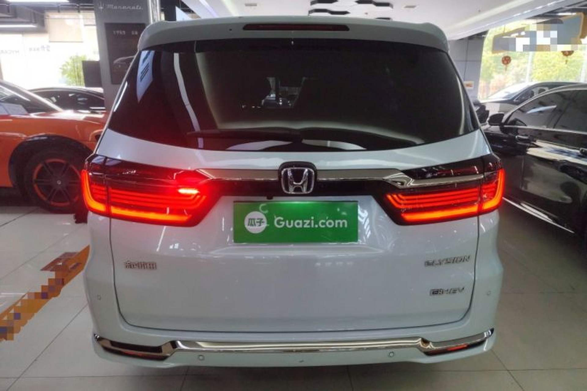 Used Honda Elysion 2024 2.0L eHEV Luxury Edition Rear