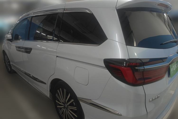 Used Honda Elysion 2024 2.0L eHEV Luxury Edition Rear Left 45 Deg