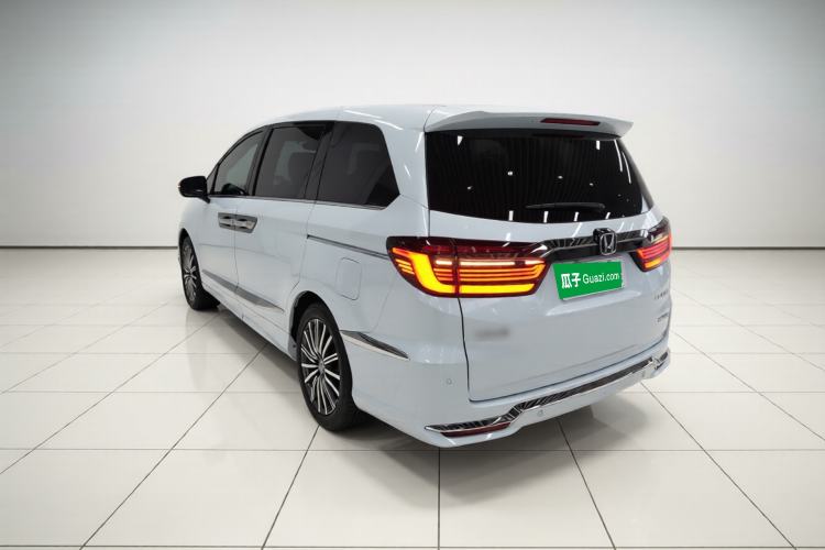 Used Honda Elysion 2024 2.0L eHEV Luxury Edition Rear Left 45 Deg