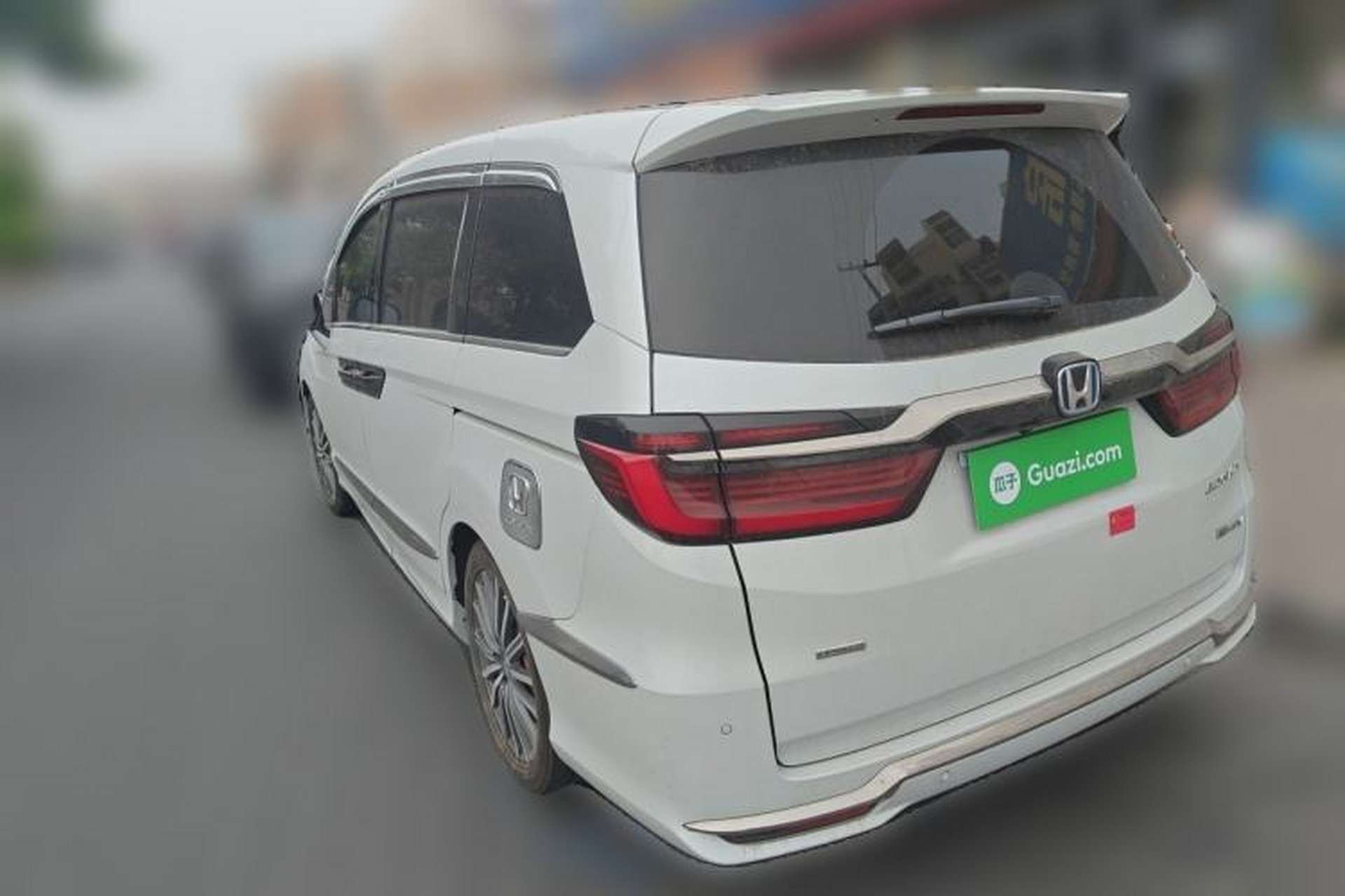 Used Honda Elysion 2024 2.0L eHEV Luxury Edition Rear Left 45 Deg