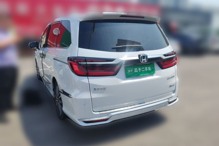 Used Honda Elysion 2024 2.0L eHEV Luxury Edition Rear Left 45 Deg