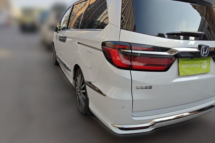 Used Honda Elysion 2024 2.0L eHEV Luxury Edition Rear Left 45 Deg