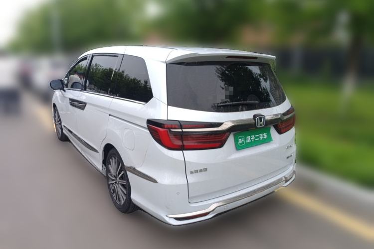 Used Honda Elysion 2024 2.0L eHEV Luxury Edition Rear Left 45 Deg