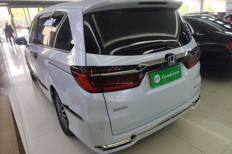 Used Honda Elysion 2024 2.0L eHEV Luxury Edition Rear Left 45 Deg