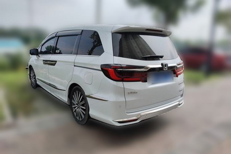 Used Honda Elysion 2024 2.0L eHEV Luxury Edition Rear Left 45 Deg