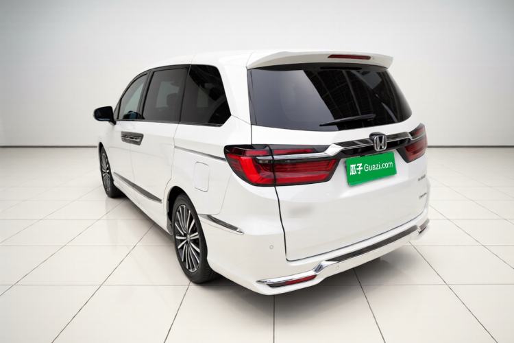 Used Honda Elysion 2024 2.0L eHEV Luxury Edition Rear Left 45 Deg
