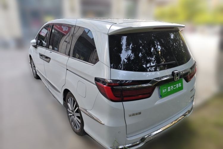Used Honda Elysion 2024 2.0L eHEV Luxury Edition Rear Left 45 Deg