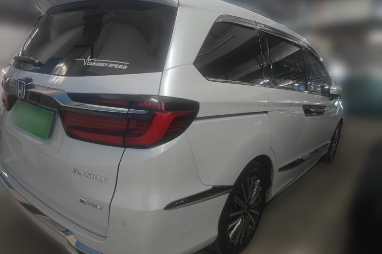 Used Honda Elysion 2024 2.0L eHEV Luxury Edition Rear Right 45 Deg