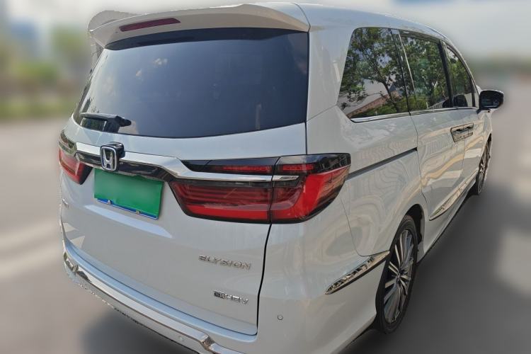 Used Honda Elysion 2024 2.0L eHEV Luxury Edition Rear Right 45 Deg