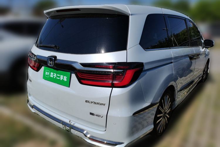 Used Honda Elysion 2024 2.0L eHEV Luxury Edition Rear Right 45 Deg