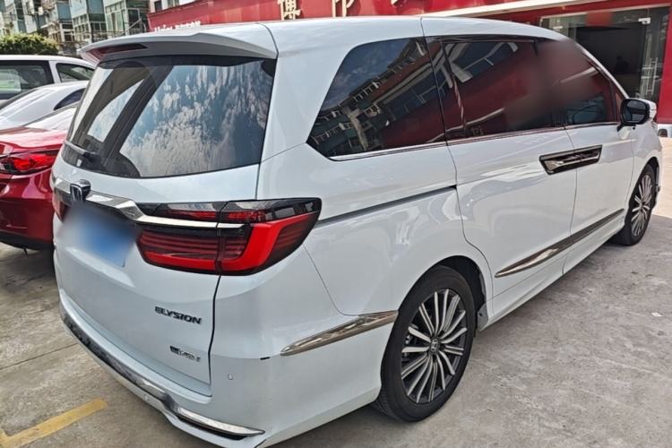 Used Honda Elysion 2024 2.0L eHEV Luxury Edition Rear Right 45 Deg