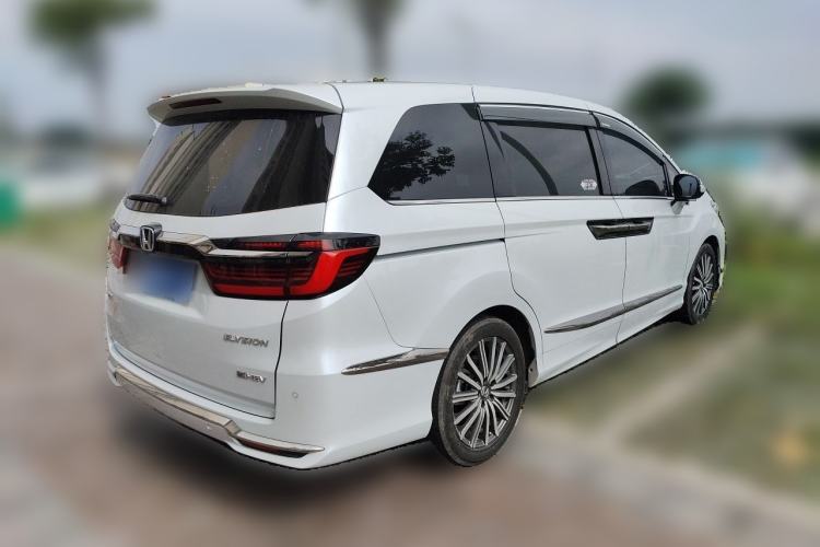 Used Honda Elysion 2024 2.0L eHEV Luxury Edition Rear Right 45 Deg