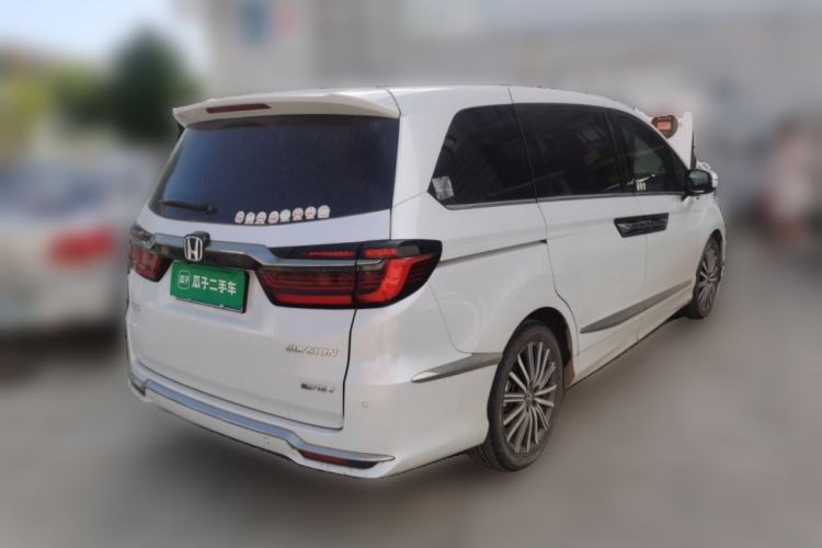 Used Honda Elysion 2024 2.0L eHEV Ultimate Edition Rear Right 45 Deg