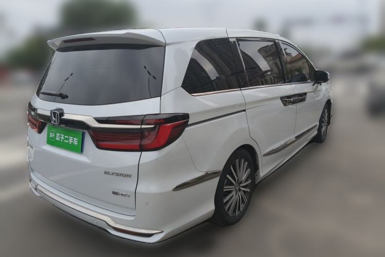 Used Honda Elysion 2024 2.0L eHEV Luxury Edition Rear Right 45 Deg