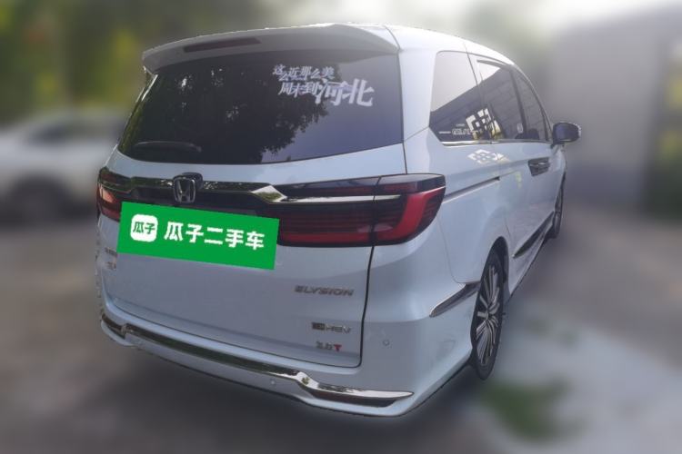 Used Honda Elysion 2024 2.0L eHEV Luxury Edition Rear Right 45 Deg