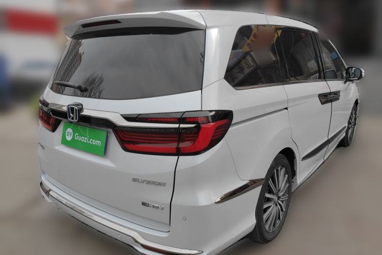 Used Honda Elysion 2024 2.0L eHEV Luxury Edition Rear Right 45 Deg