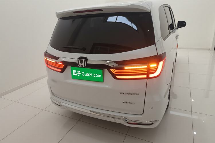 Used Honda Elysion 2024 2.0L eHEV Luxury Edition Rear
