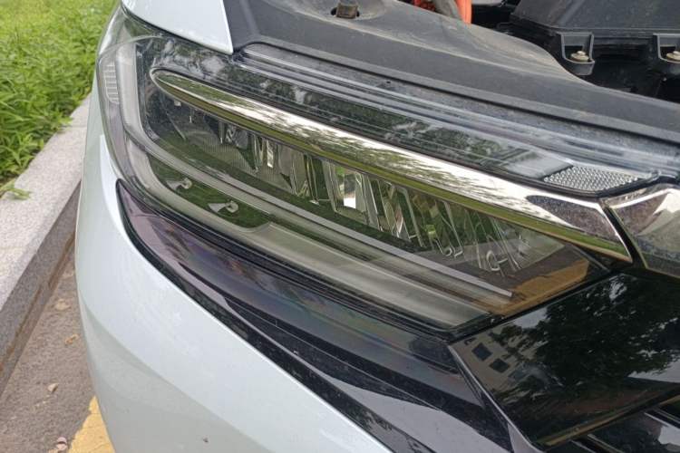 Used Honda Elysion 2024 2.0L eHEV Luxury Edition Right Front Headlight