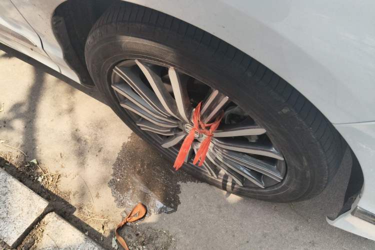 Used Honda Elysion 2024 2.0L eHEV Luxury Edition Right Front Wheel Hub