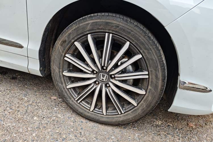 Used Honda Elysion 2024 2.0L eHEV Luxury Edition Right Front Wheel Hub