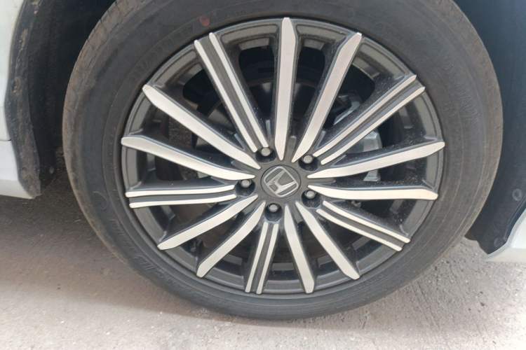 Used Honda Elysion 2024 2.0L eHEV Luxury Edition Right Front Wheel Hub