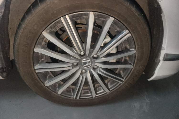 Used Honda Elysion 2024 2.0L eHEV Luxury Edition Right Front Wheel Hub