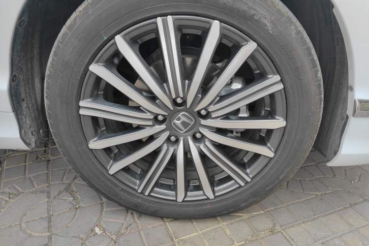 Used Honda Elysion 2024 2.0L eHEV Luxury Edition Right Front Wheel Hub