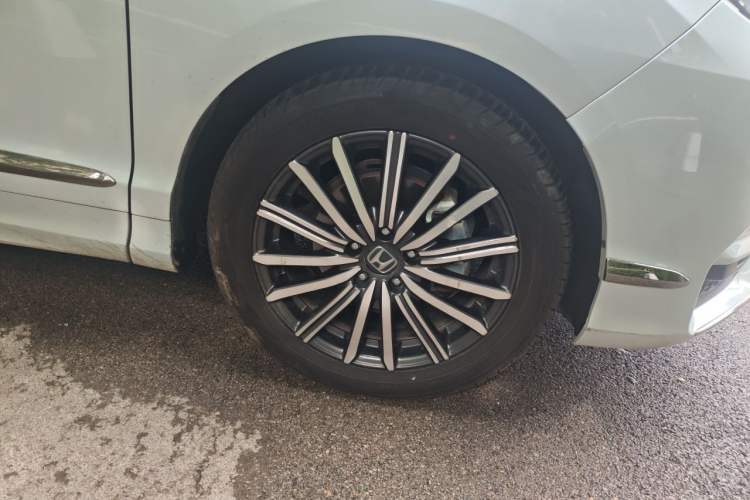 Used Honda Elysion 2024 2.0L eHEV Luxury Edition Right Front Wheel Hub