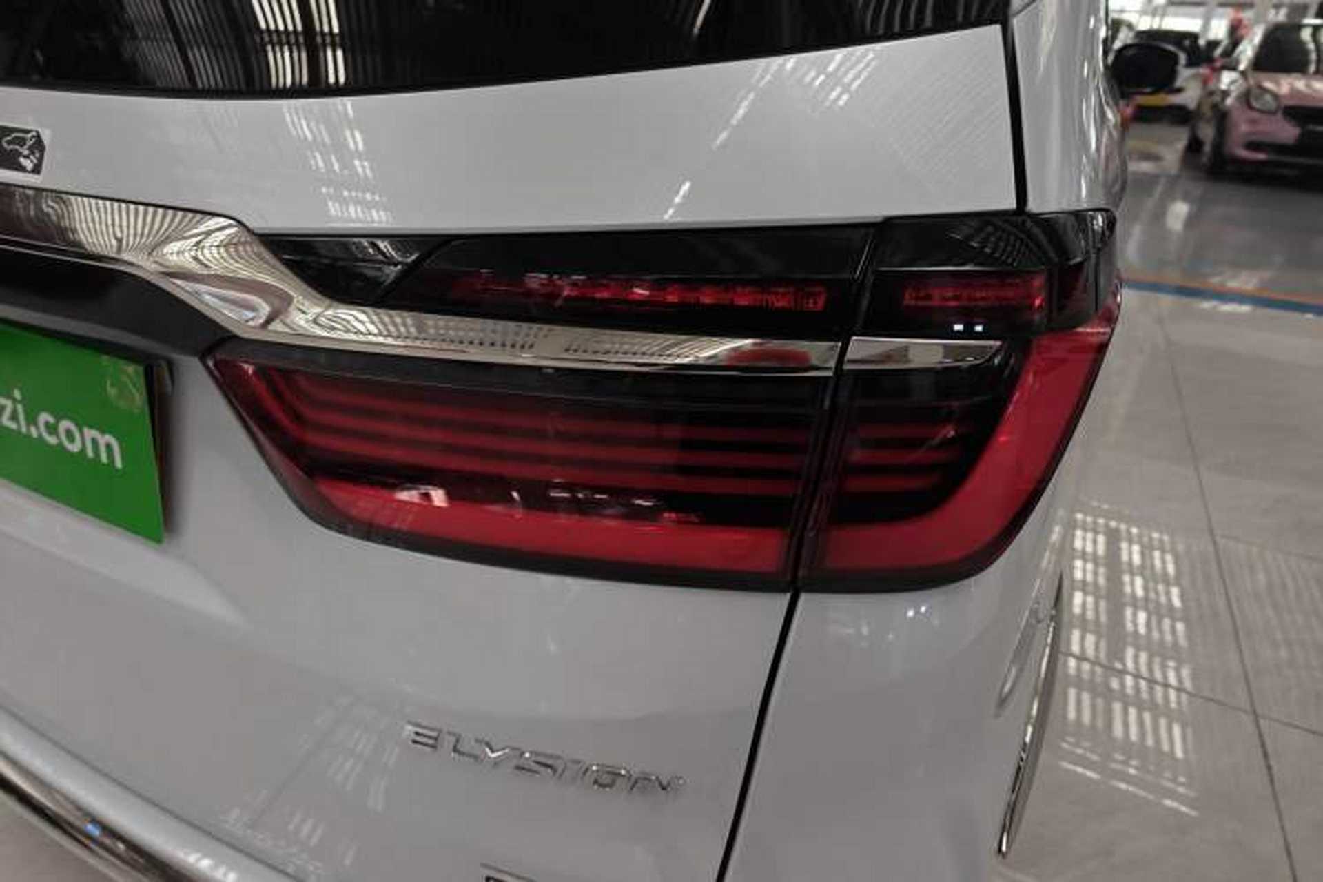 Used Honda Elysion 2024 2.0L eHEV Luxury Edition Right Rear Taillight