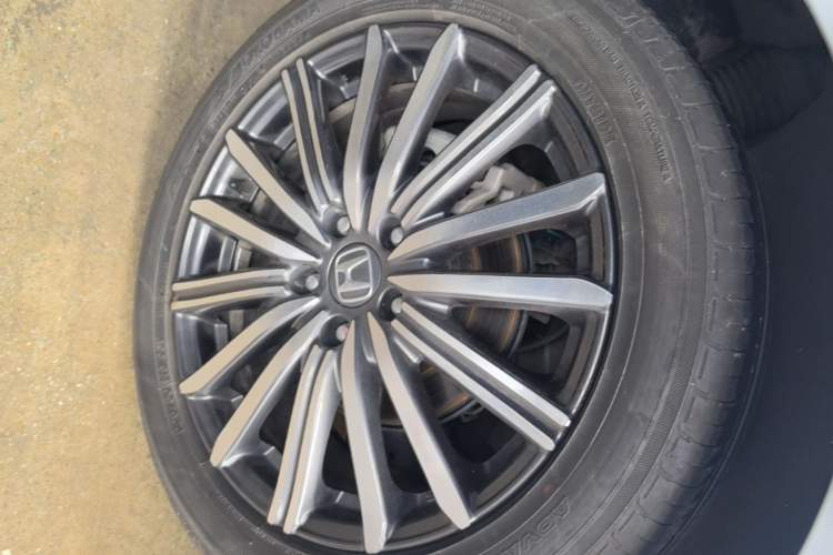 Used Honda Elysion 2024 2.0L eHEV Luxury Edition Right Rear Wheel Hub