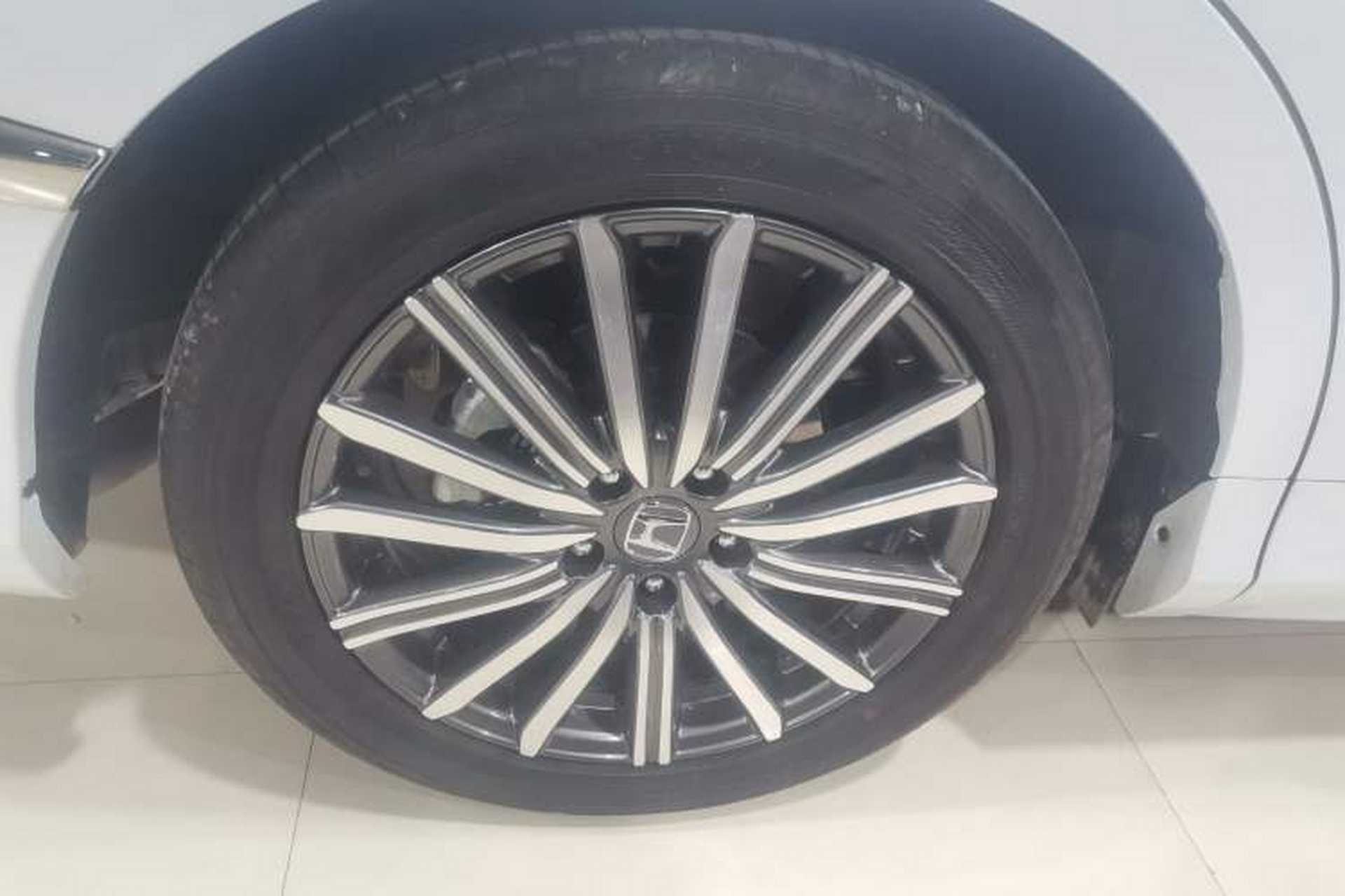 Used Honda Elysion 2024 2.0L eHEV Luxury Edition Right Rear Wheel Hub