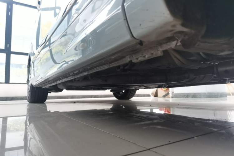 Used Honda Elysion 2024 2.0L eHEV Luxury Edition Right Side Sill