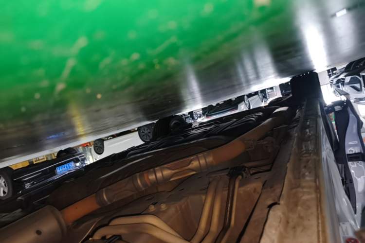 Used Honda Elysion 2024 2.0L eHEV Luxury Edition Right Side Sill