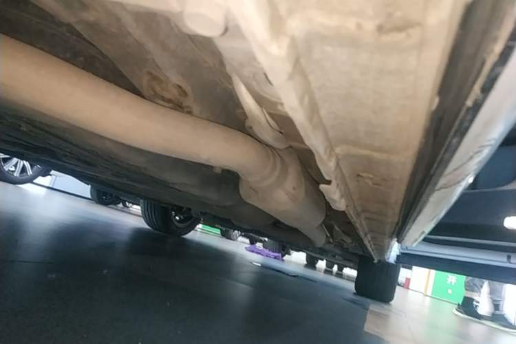 Used Honda Elysion 2024 2.0L eHEV Luxury Edition Right Side Sill