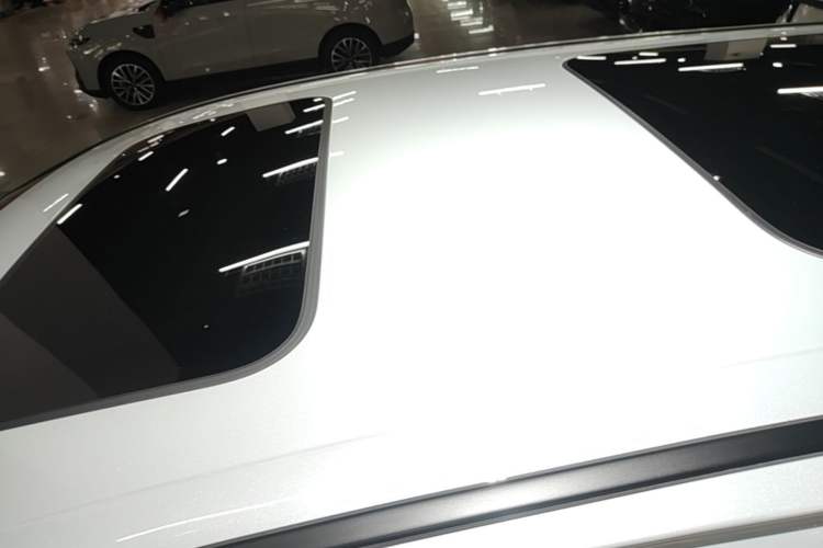 Used Honda Elysion 2024 2.0L eHEV Luxury Edition Roof