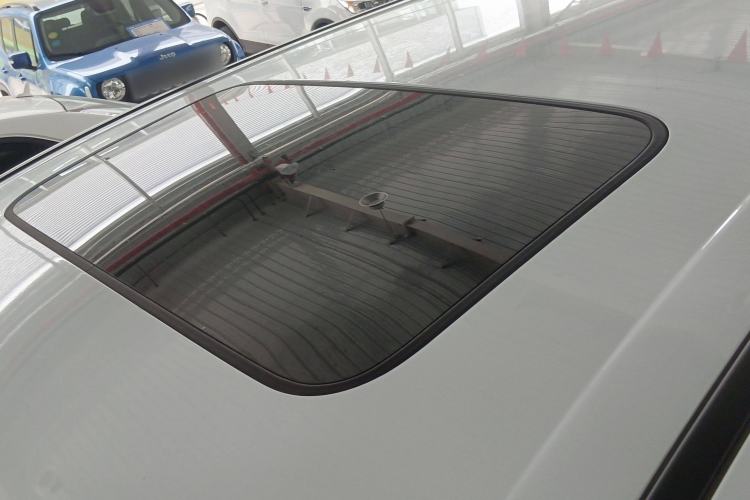 Used Honda Elysion 2024 2.0L eHEV Luxury Edition Roof