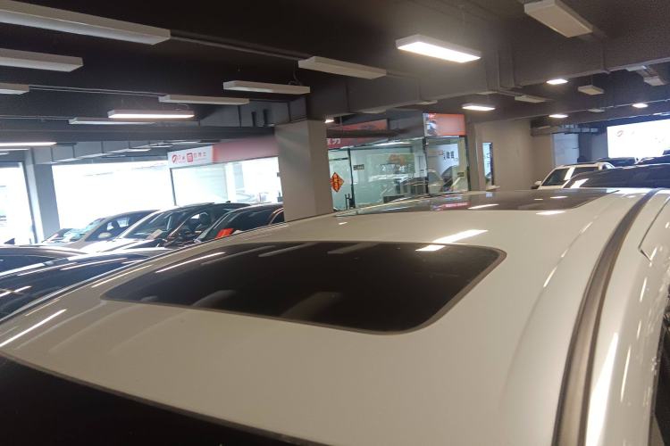 Used Honda Elysion 2024 2.0L eHEV Luxury Edition Roof