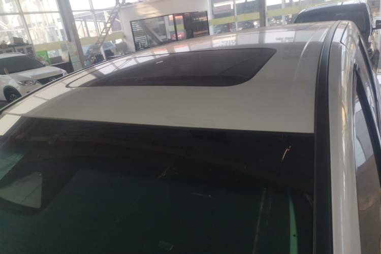 Used Honda Elysion 2024 2.0L eHEV Luxury Edition Roof