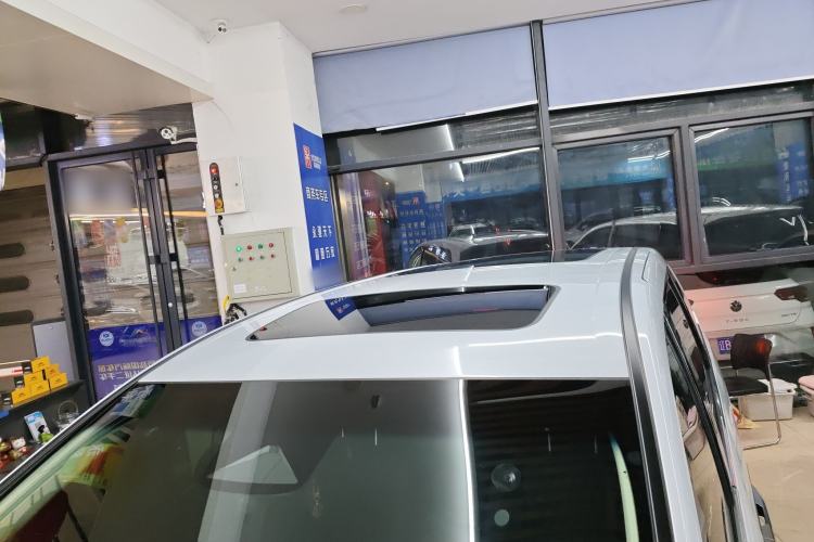 Used Honda Elysion 2024 2.0L eHEV Luxury Edition Roof