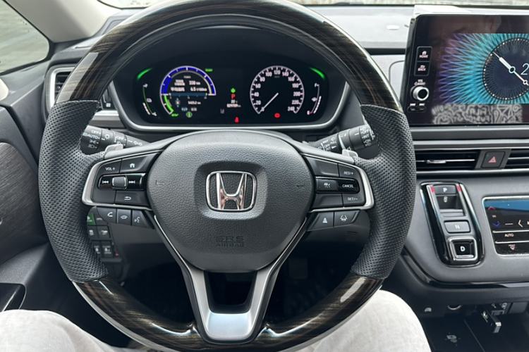 Used Honda Elysion 2024 2.0L eHEV Luxury Edition Steering Wheel