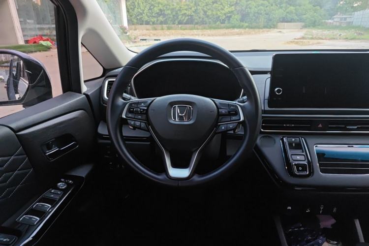 Used Honda Elysion 2024 2.0L eHEV Luxury Edition Steering Wheel
