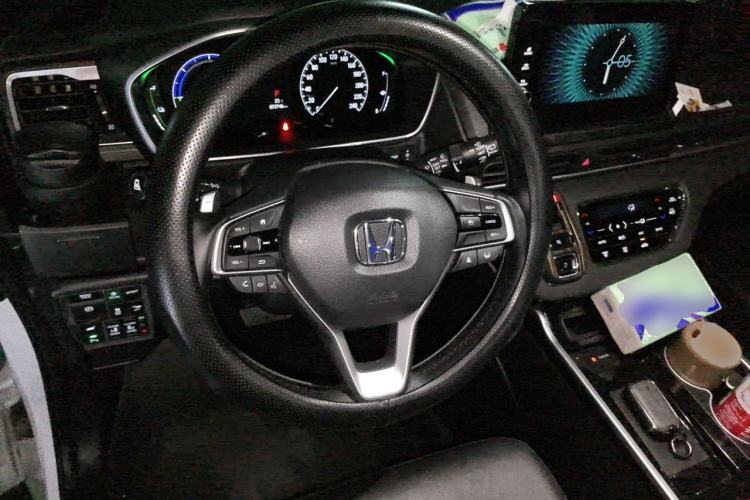 Used Honda Elysion 2024 2.0L eHEV Luxury Edition Steering Wheel