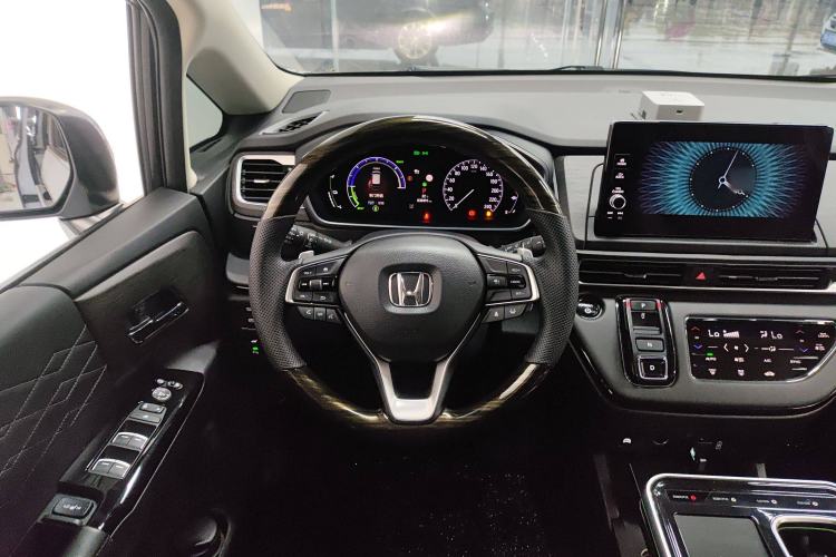 Used Honda Elysion 2024 2.0L eHEV Luxury Edition Steering Wheel