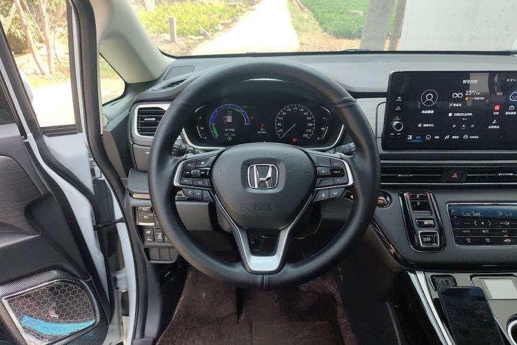 Used Honda Elysion 2024 2.0L eHEV Luxury Edition Steering Wheel