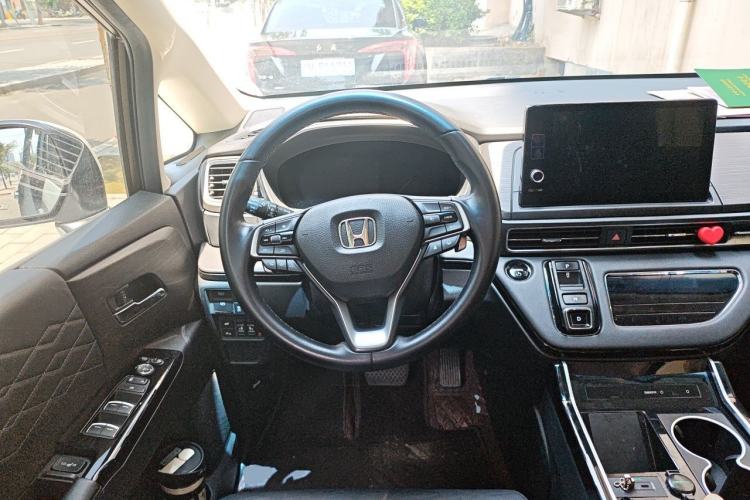 Used Honda Elysion 2024 2.0L eHEV Luxury Edition Steering Wheel