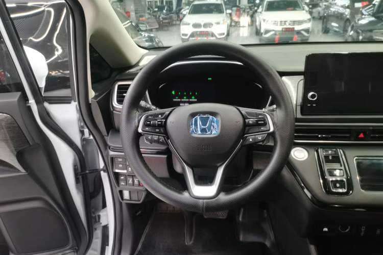 Used Honda Elysion 2024 2.0L eHEV Luxury Edition Steering Wheel