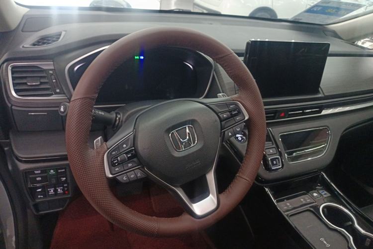 Used Honda Elysion 2024 2.0L eHEV Luxury Edition Steering Wheel