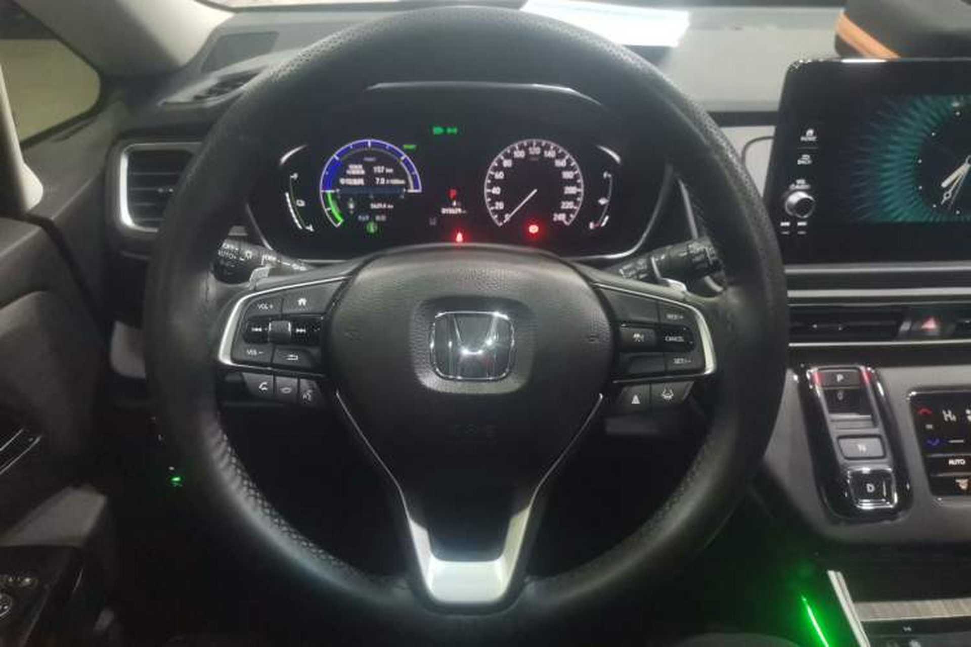 Used Honda Elysion 2024 2.0L eHEV Luxury Edition Steering Wheel